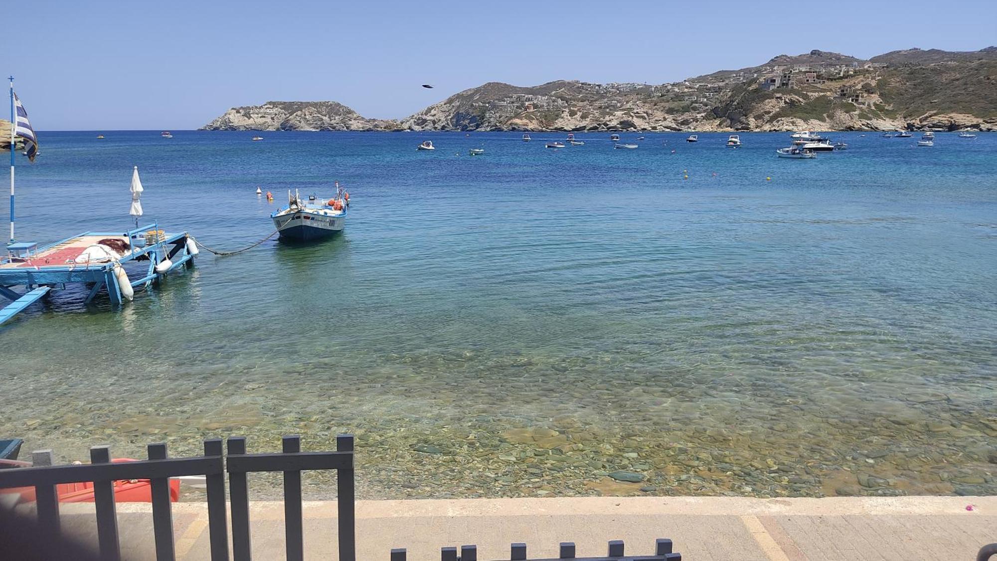 Komissa΄S Beach House Agia Pelagia Екстериор снимка