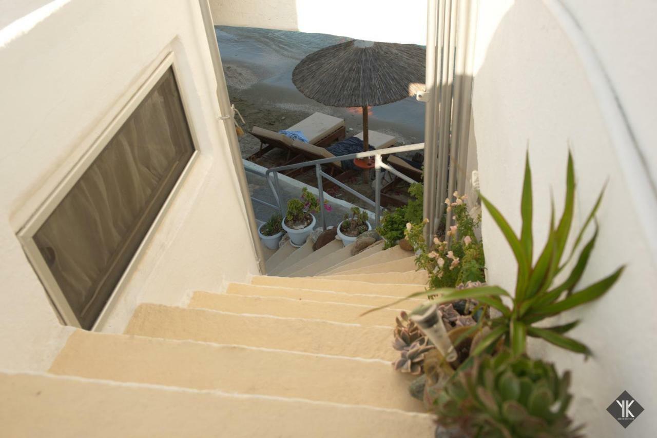 Komissa΄S Beach House Agia Pelagia Екстериор снимка