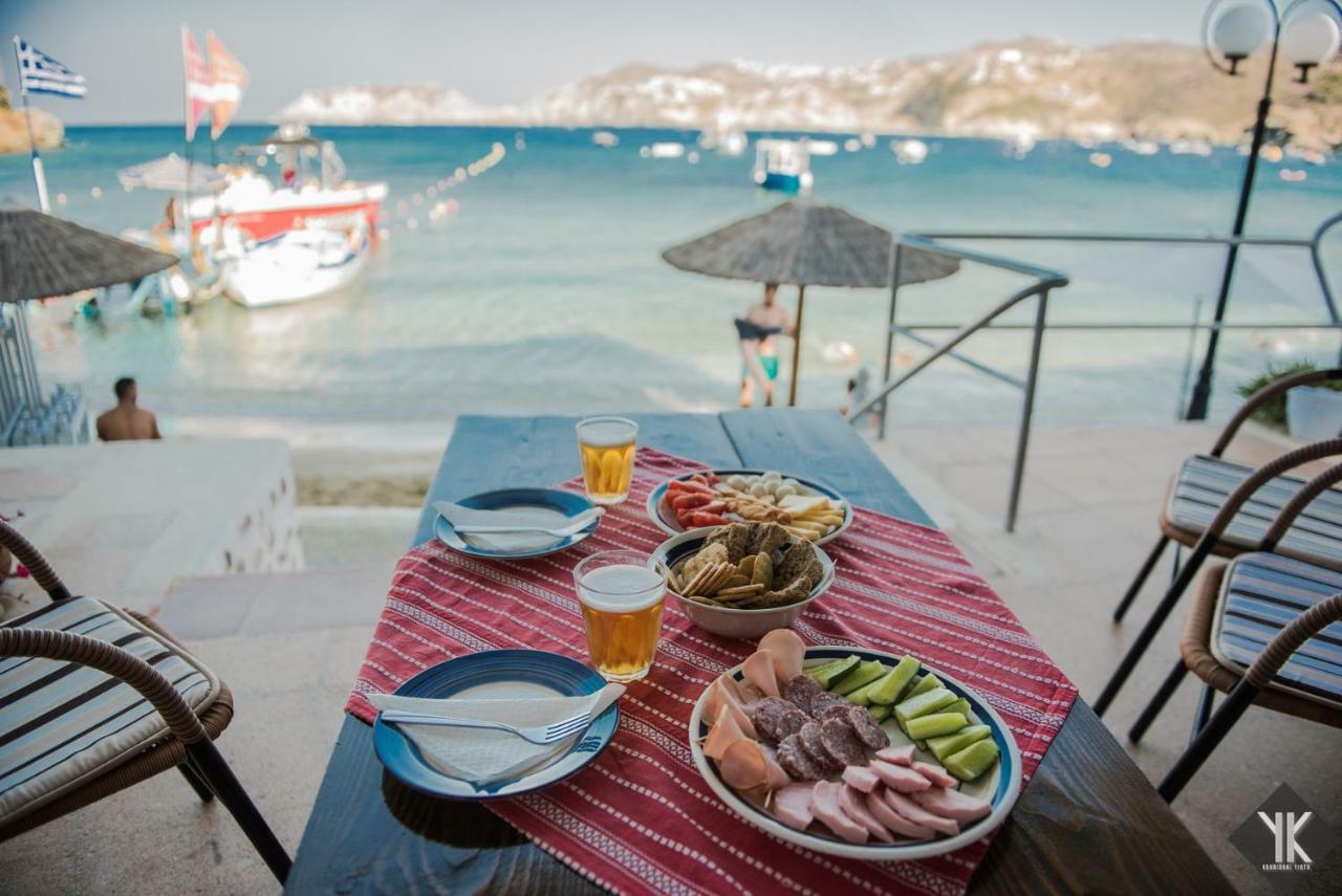 Komissa΄S Beach House Agia Pelagia Екстериор снимка